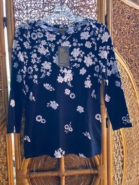 NWT Style & Co. Navy and White Floral Long Sleeve Crewneck Top Size XS